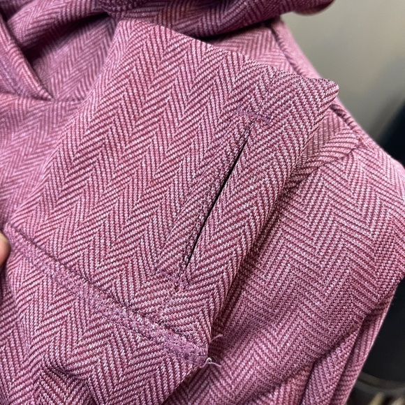 Champion C9 berry colored pullover - Picture 3 of 8
